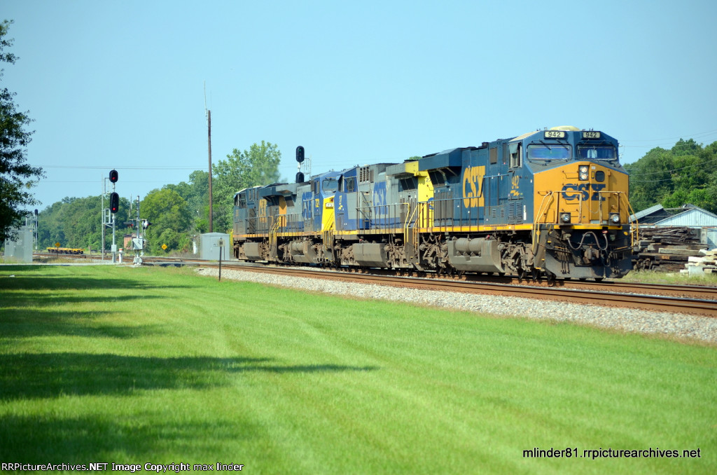 CSX 942